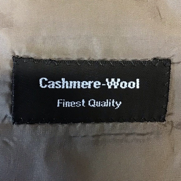 Hugo Boss 48R - Picture 6 of 7